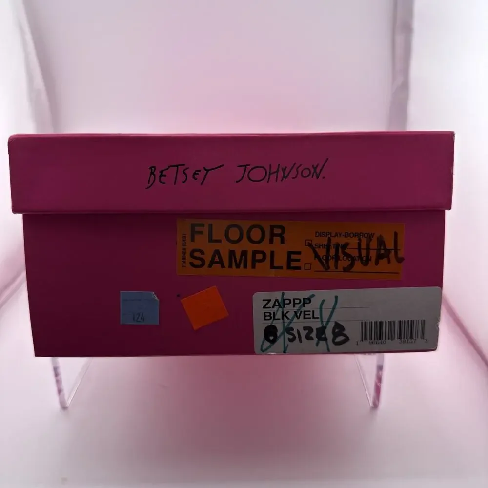 Betsey Johnson Womens Zappp Slip On Velvet Black Casual Comfort Low Size 8 B NWB - Picture 9 of 10